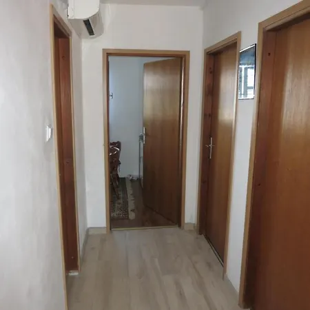 Apartment Stella Malinska Exterior foto